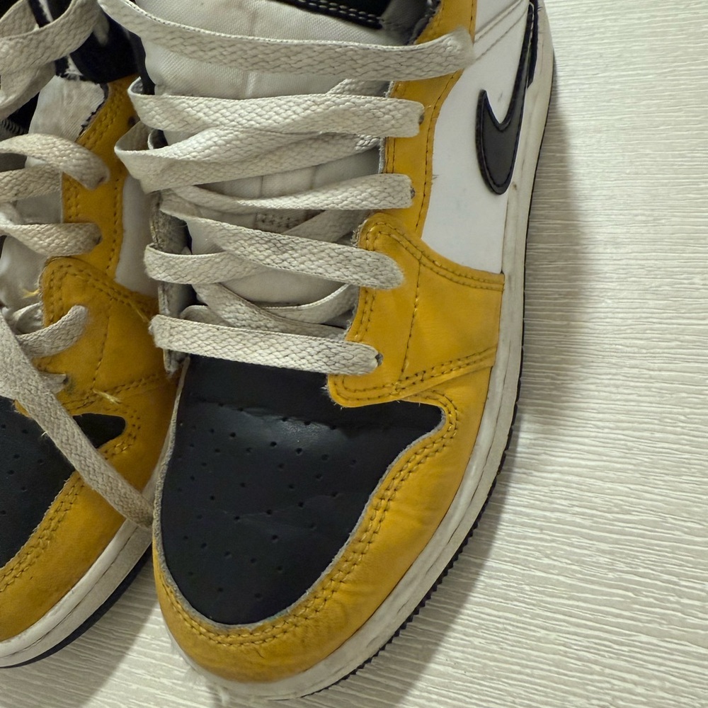Air Jordan Yellow and Black Sneakers
